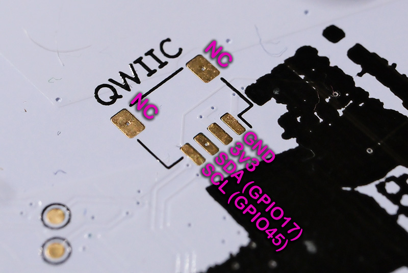 The backside with the pinout overlayed. From left to right: SCL, SDA, 3V3, GND